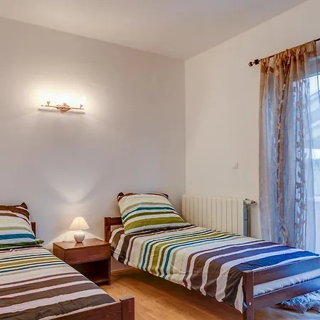 Apartment Apartman Jovic Pula